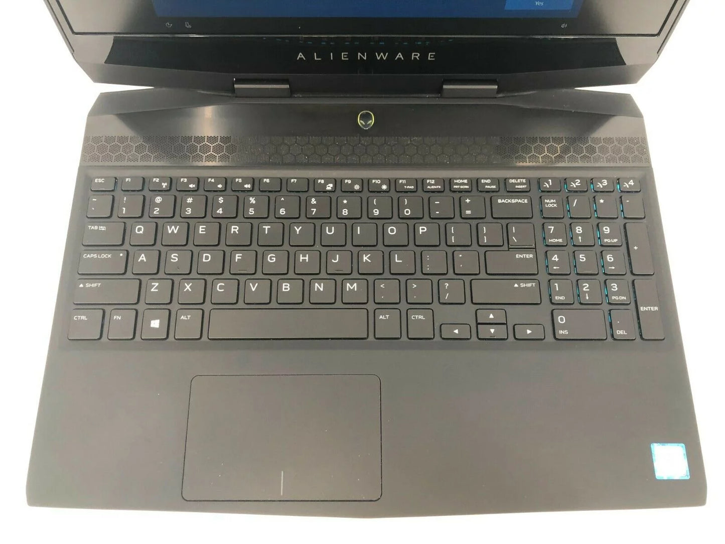 Used Alienware m15 R1 15" FHD 143Hz 2.6GHz i7-9750H 32GB 1TB SSD - RTX 2070 Max-Q 8GB